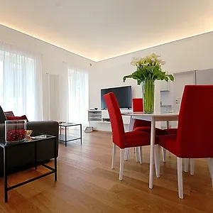  Apartment Maqueda331 Italy